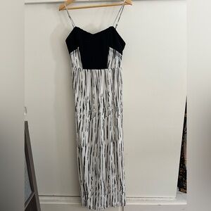 Black and White maxi dress - Bar III size Small